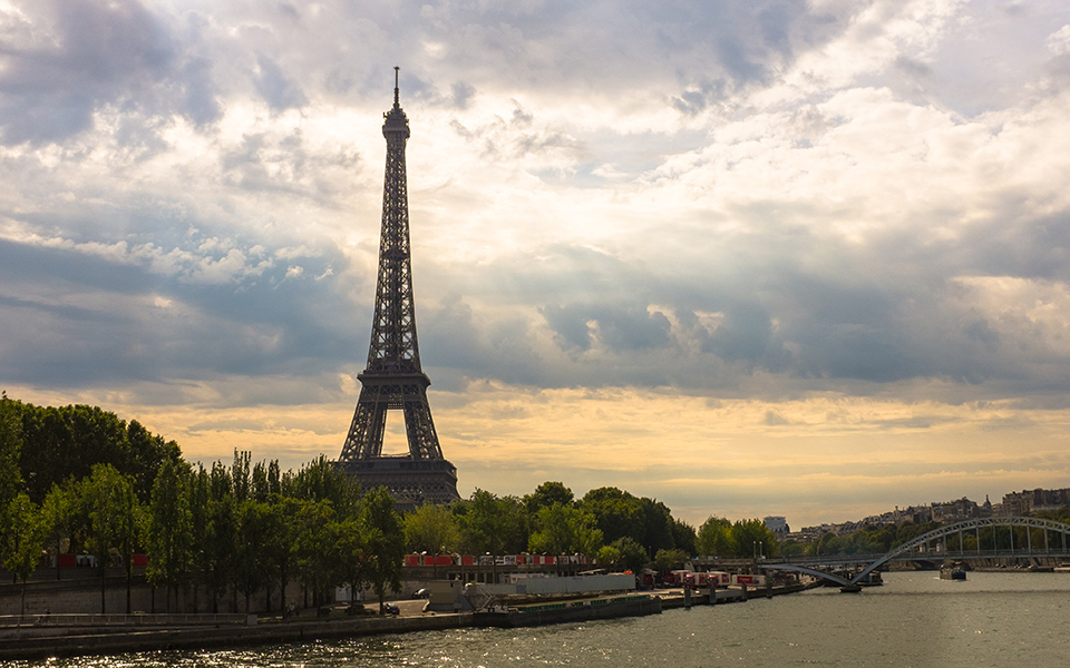 reserver une peniche a paris